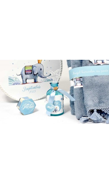 Trusou de botez cu elefanti si broderie pentru baieti, Bebe Elefant 15